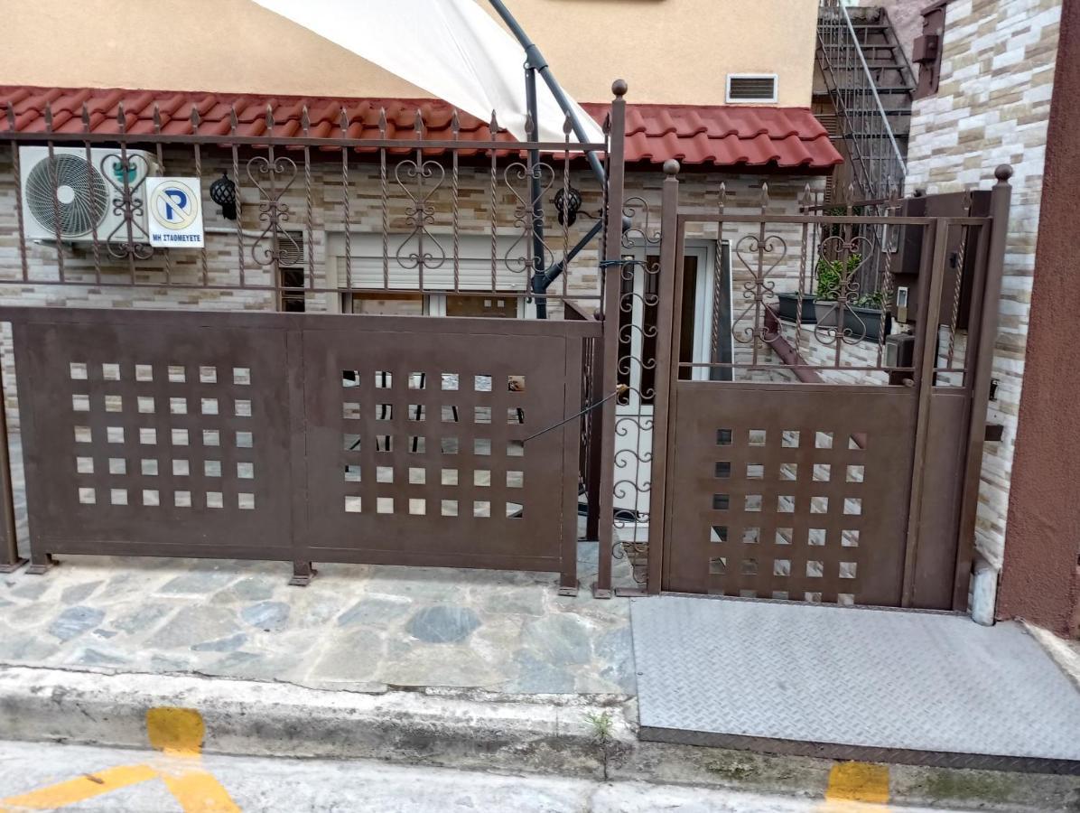City Nikis Apartment Volos Luaran gambar